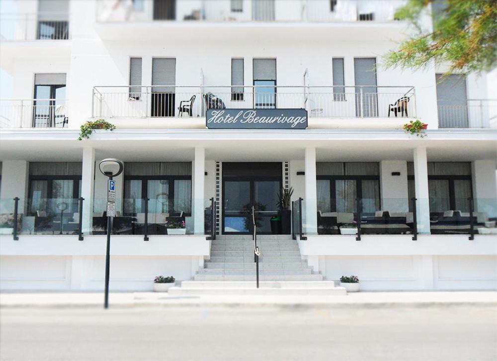 Hotel Beaurivage セニガッリア エクステリア 写真